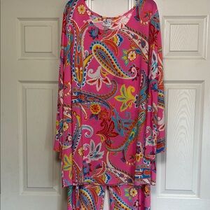 NWOT plus 2 piece set